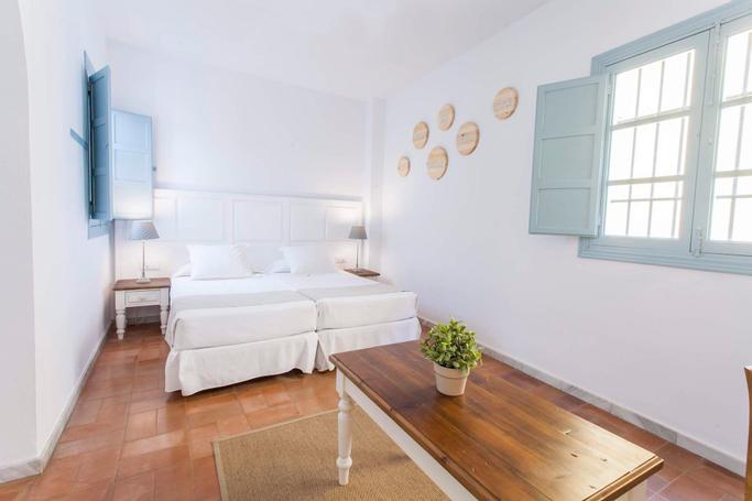 Apartamentos Suites Santa Cruz | Sevilla | Photo Gallery - 13