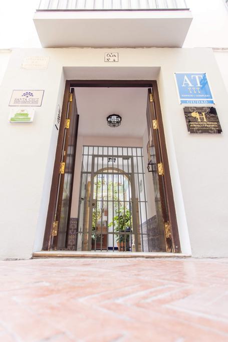 Apartamentos Suites Santa Cruz | Sevilla | Photo Gallery - 1