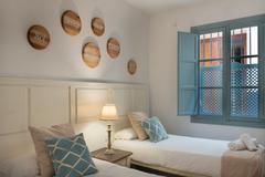 Apartamentos Suites Santa Cruz | Sevilla | Photos 2